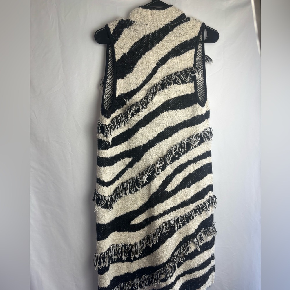 Chico’s 
Zebra fringe Anne vest sweater - Picture 7 of 7